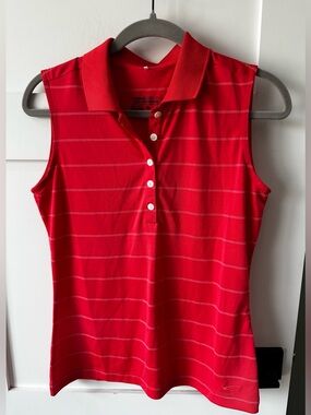 Nike Golf Polo Shirt Women Small Salmon Sleeveless Golf Tour Performance Dri Fit